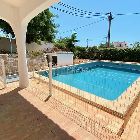 Casa Gralheira Holiday home *